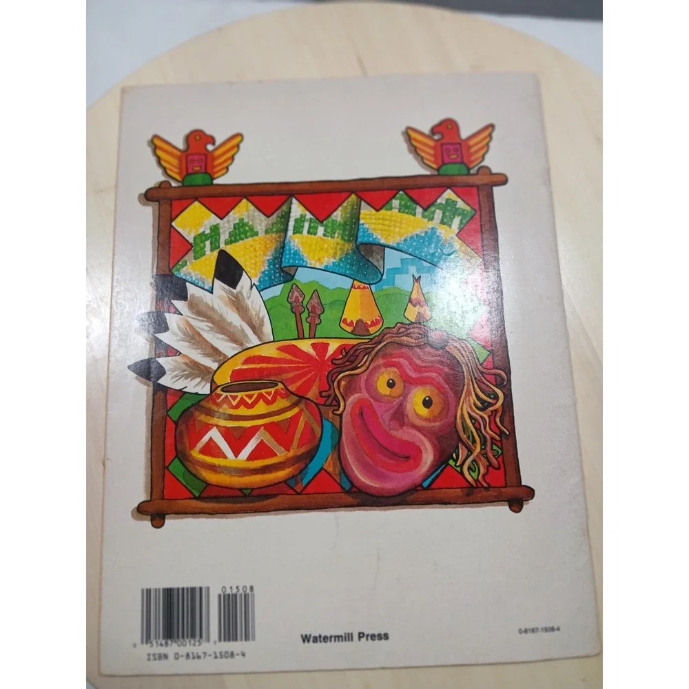 Indian CRAFTS AND ACTIVITY BOOK 1989 John Meiczinger CRAFTS MAZES PUZZLE Vintage